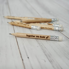 Įkelti vaizdą į galerijos rodinį, Graviruoti Mediniai HB Pieštukai Dovanoms, Asmeninės Dovanos Vestuvėms, Krikštynoms, Mokytojams ir Vaikams