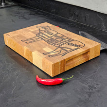 Įkelti vaizdą į galerijos rodinį, Individuali Ąžuolinė Pjaustymo Lenta su Graviruotu Piešiniu, Ideali Dovana Virtuvei ir Griliui