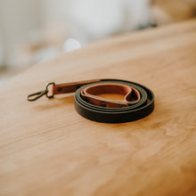 Įkelti vaizdą į galerijos rodinį, Odinis šuns pavadėlis, Dovana šunų augintojams