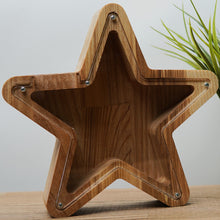 Įkelti vaizdą į galerijos rodinį, Medinė taupyklė žvaigždė (ruda, graviravimas)