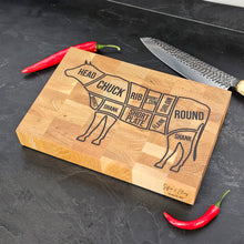 Įkelti vaizdą į galerijos rodinį, Individuali Ąžuolinė Pjaustymo Lenta su Graviruotu Piešiniu, Ideali Dovana Virtuvei ir Griliui