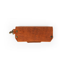 Įkelti vaizdą į galerijos rodinį, Balno odos akinių dėklas