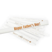 Įkelti vaizdą į galerijos rodinį, Personalizuotas Baltas Dailidės Pieštukas, Suasmeninta Dovana Tėčiui, Staliui ar Ypatingai Progai