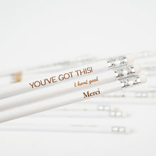 Įkelti vaizdą į galerijos rodinį, Išskirtiniai Balti Mediniai HB Pieštukai su Graviravimu, Unikali Dovana