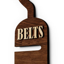 Įkelti vaizdą į galerijos rodinį, Medinis Diržo Laikiklis Spintai, Praktiška Dovana ir Sprendimas Tvarkingam Diržų Laikymui