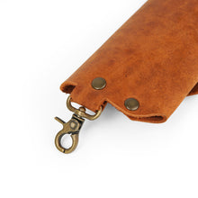 Įkelti vaizdą į galerijos rodinį, Balno odos akinių dėklas