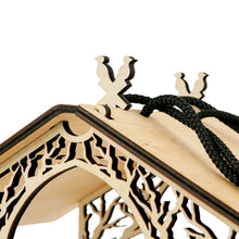 Įkelti vaizdą į galerijos rodinį, Medinė Paukščių Lesykla Lauko Erdvėms, Rankų Darbo Lesyklėlė Terasai, Kiemui ar Sodui