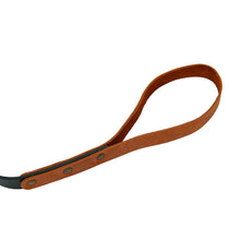 Įkelti vaizdą į galerijos rodinį, Odinis šuns pavadėlis, Dovana šunų augintojams