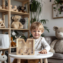 Įkelti vaizdą į galerijos rodinį, Vardinė Medinė Taupyklė Vaikams, Raidės Formos Pinigų Dėžutė su Vardu