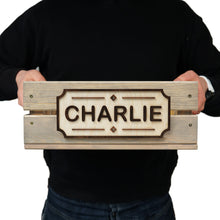 Įkelti vaizdą į galerijos rodinį, Medinė dėžė šuns žaislams, Dovana šuniukų augintojams