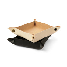 Įkelti vaizdą į galerijos rodinį, Odinis dėklas smulkiems daiktams