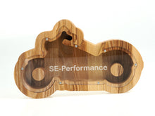 Įkelti vaizdą į galerijos rodinį, Medinė taupyklė motociklas ( 2 dydžiai, 3 spalvos, graviravimas)