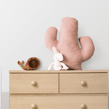 Įkelti vaizdą į galerijos rodinį, Medinė banginio formos taupyklė, Dovana jūros gyvūnų mylėtojams