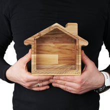 Įkelti vaizdą į galerijos rodinį, Namelio formos medinė taupyklė, Personalizuota taupyklė
