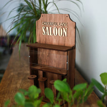 Įkelti vaizdą į galerijos rodinį, Medinė Paukščių Lesyklėlė Namams, Sodui ar Balkonui, Praktiška Dovana Tėvams, Seneliams ar Draugams