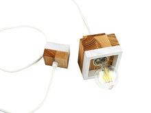 Įkelti vaizdą į galerijos rodinį, Medinis pakabinamas šviestuvas (juoda)