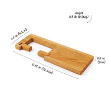 Įkelti vaizdą į galerijos rodinį, Medinis tualetinio popieriaus laikiklis su lentynėle