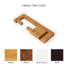 Įkelti vaizdą į galerijos rodinį, Medinis Tualetinio Popieriaus Laikiklis Su Lentynėle Ir Įpjova Telefonui, Vonios Kambario Dekoracija