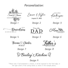 Įkelti vaizdą į galerijos rodinį, Individuali Ąžuolinė Pjaustymo Lenta su Graviruotu Piešiniu, Ideali Dovana Virtuvei ir Griliui