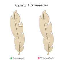 Įkelti vaizdą į galerijos rodinį, Medinė Plunksnos Formos Ūgio Matuoklė, Dekoratyvi ir Funkcionali Vaikų Kambario Detalė