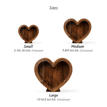 Įkelti vaizdą į galerijos rodinį, Širdies formos medinė taupyklė, Dovana jaunavedžiams