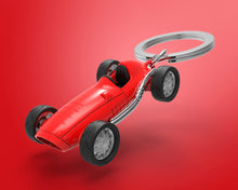 Įkelti vaizdą į galerijos rodinį, Raktų Pakabukas "Retro Lenktynininkas"