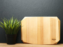 Įkelti vaizdą į galerijos rodinį, Medinė pjaustymo lenta "Flat Modern"