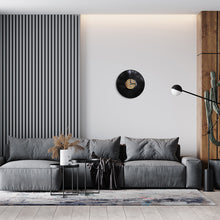 Įkelti vaizdą į galerijos rodinį, Vinilinės Plokštelės Ir Medžio Laikrodis, Sieninis Laikrodis