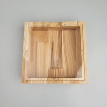 Įkelti vaizdą į galerijos rodinį, Medinė taupyklė kvadratas (graviravimas)