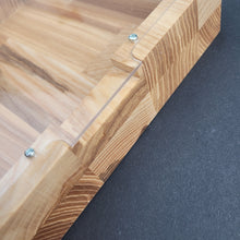 Įkelti vaizdą į galerijos rodinį, Medinė taupyklė kvadratas (graviravimas)