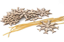 Įkelti vaizdą į galerijos rodinį, Eglutės Žaisliukai - Kalėdiniai Mediniai Žaisliukai Eglutei