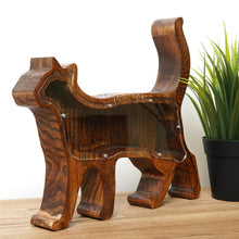 Įkelti vaizdą į galerijos rodinį, Medinė taupyklė katė (ruda, graviravimas)