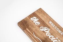 Įkelti vaizdą į galerijos rodinį, Vardinė Lentelė - Medinė Vardinė Lentelė