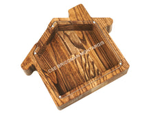 Įkelti vaizdą į galerijos rodinį, Didelė medinė taupyklė namas (graviravimas)