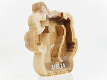 Įkelti vaizdą į galerijos rodinį, Medinė taupyklė vienaragis (graviravimas)