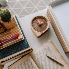 Įkelti vaizdą į galerijos rodinį, Stalo laikrodis, Medinis Laikrodis