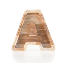 Įkelti vaizdą į galerijos rodinį, Maža medinė taupyklė raidė (A-Ž, graviravimas)