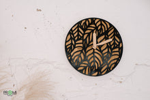 Įkelti vaizdą į galerijos rodinį, Laikrodis - Medinis Apvalus Laikrodis Su Akrilo Apdaila