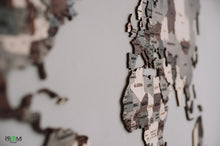 Įkelti vaizdą į galerijos rodinį, Medinis sieninis pasaulio žemėlapis Multicolor ( DISP012O )