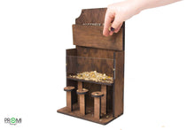 Įkelti vaizdą į galerijos rodinį, Medinė Paukščių Lesyklėlė Namams, Sodui ar Balkonui, Praktiška Dovana Tėvams, Seneliams ar Draugams