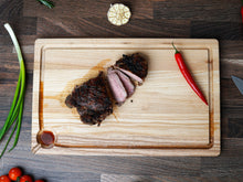 Įkelti vaizdą į galerijos rodinį, Medinė Pjaustymo Lenta Su Grioveliu (Graviravimas)