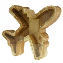 Įkelti vaizdą į galerijos rodinį, Medinė taupyklė lėktuvas (graviravimas)