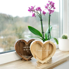 Įkelti vaizdą į galerijos rodinį, Medinė taupyklė širdelė (graviravimas)