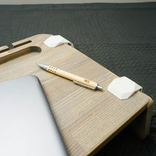 Įkelti vaizdą į galerijos rodinį, Nešiojamo Kompiuterio Stovas - Medinis Monitoriaus Stovas (Pasirenkama Spalva)