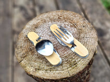 Įkelti vaizdą į galerijos rodinį, Medinis daugiafunkcis įrankis (Graviravimas)