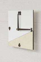 Įkelti vaizdą į galerijos rodinį, Laikrodis - Medinis Apvalus Laikrodis Su Akrilo Apdaila