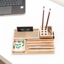 Įkelti vaizdą į galerijos rodinį, Pieštukinė - Medinė Pieštukinė Stalo Priedas (Galimas Graviravimas)