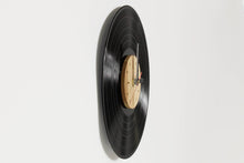 Įkelti vaizdą į galerijos rodinį, Vinilinės Plokštelės Ir Medžio Laikrodis, Sieninis Laikrodis