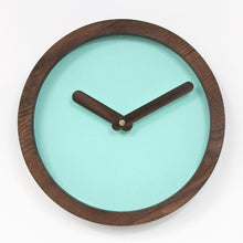 Įkelti vaizdą į galerijos rodinį, Laikrodis - Medinis Apvalus Laikrodis (Mint Green Dirbtinė Oda)