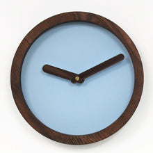 Įkelti vaizdą į galerijos rodinį, Laikrodis - Medinis Apvalus Laikrodis (Baby Blue Dirbtinė Oda)